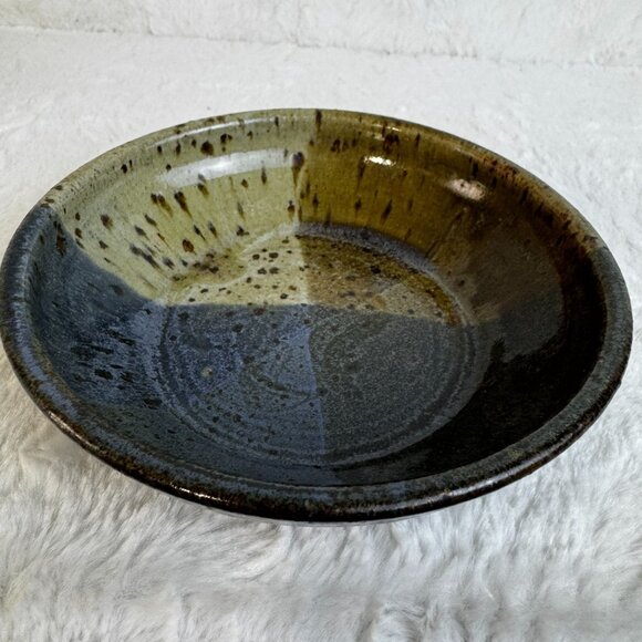 Artisan Studio Pottery Stoneware Bowl Signed Handcrafted Bowl Earthy Glaze 87' - Picture 2 of 8